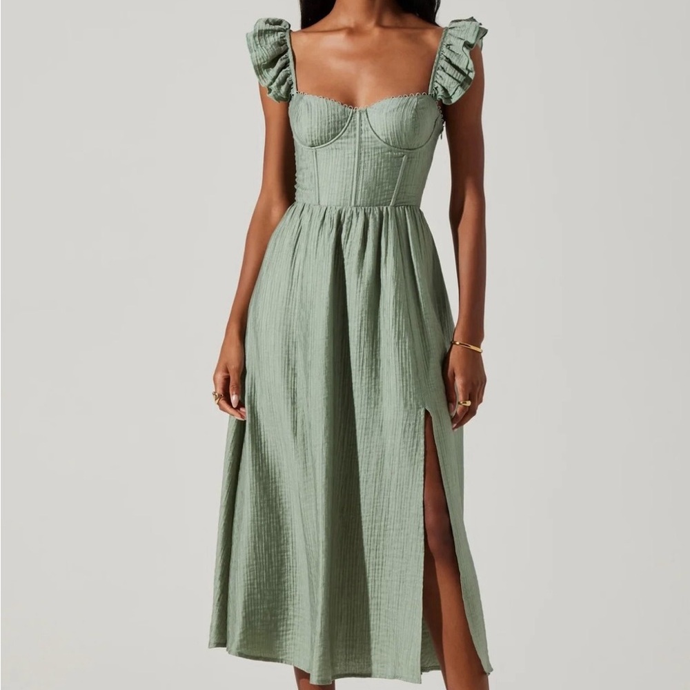 ASTR Wedelia Bustier Midi Dress